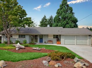 3751 79th Ave SE, Mercer Island, WA 98040