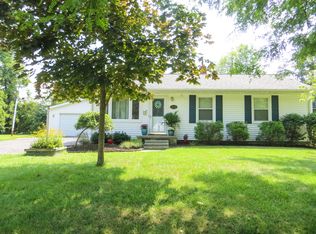 216 Wilkshire Dr, Waterville, OH