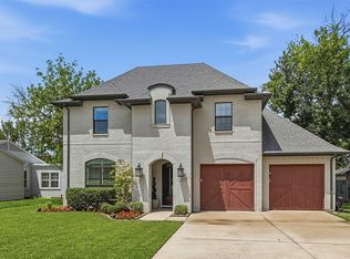 725 Edgefield Rd, Fort Worth, TX 76107