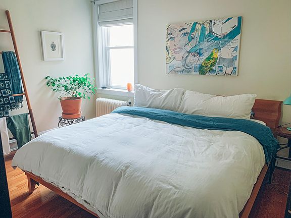 4th image of 1416 W Berwyn Ave #3
