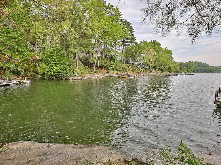 119 Heavens Gate Ln — Photo 20
