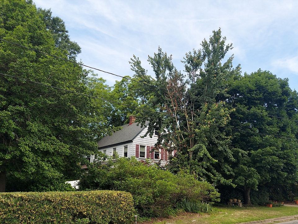 1st image of 403 Grayson St