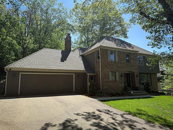 2nd image of 14700 Minnehaha Pl