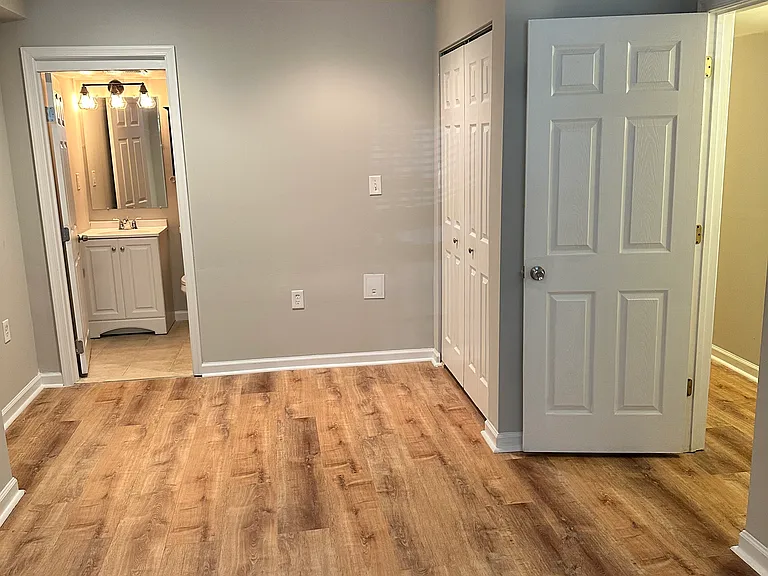 1816 N Calvert St #1 — Photo 11