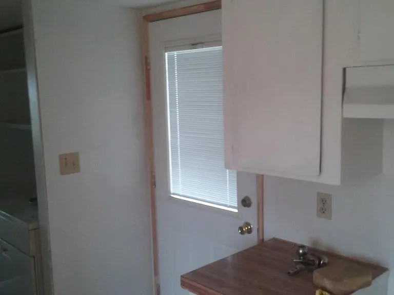 654 N Warren Rd — Photo 10