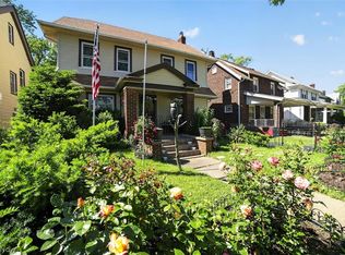 1066 Nela View Rd, Cleveland Heights, OH 44112