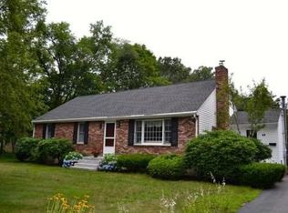 49 James St, Mansfield, MA 02048
