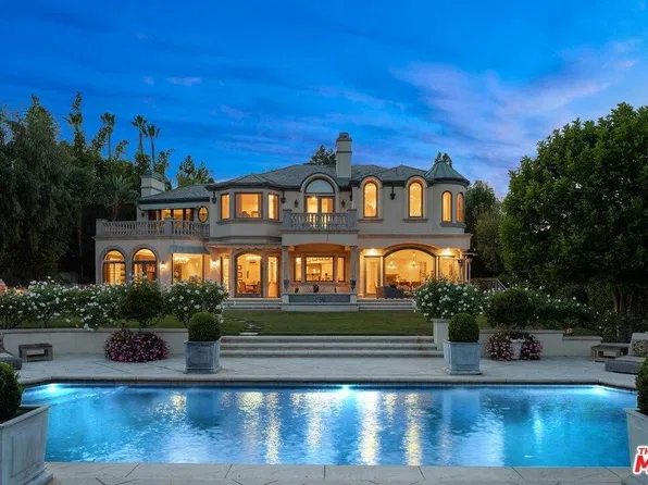 3352 Clerendon Rd, Beverly Hills, CA 90210