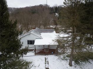 204 Hudson Ave, Oakdale, PA
