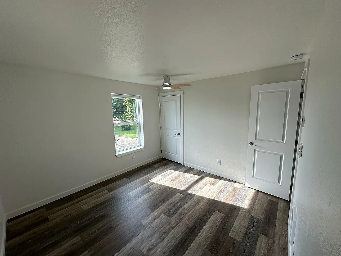 4 bed, 1440 sqft, $900 — Photo 4