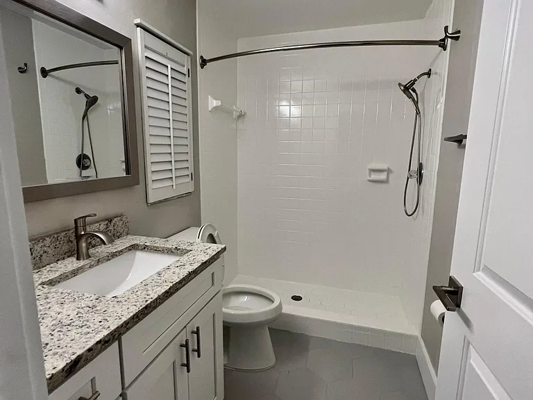 3223 Bloomingdale Villas Ct — Photo 7