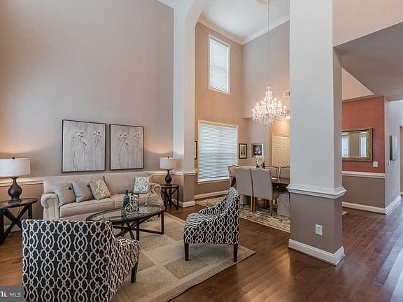 2nd image of 3103 White Daisy Pl