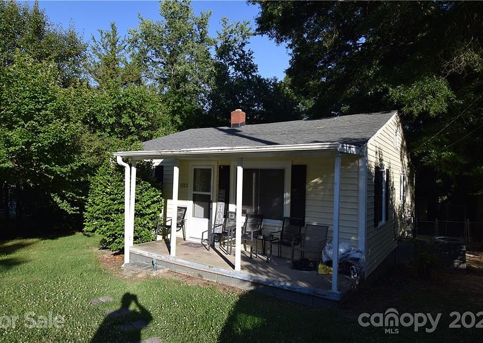 1st image of 1323 May Ave