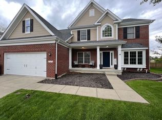 1182 Scarlet Quarry Cir, Avon, IN 46123
