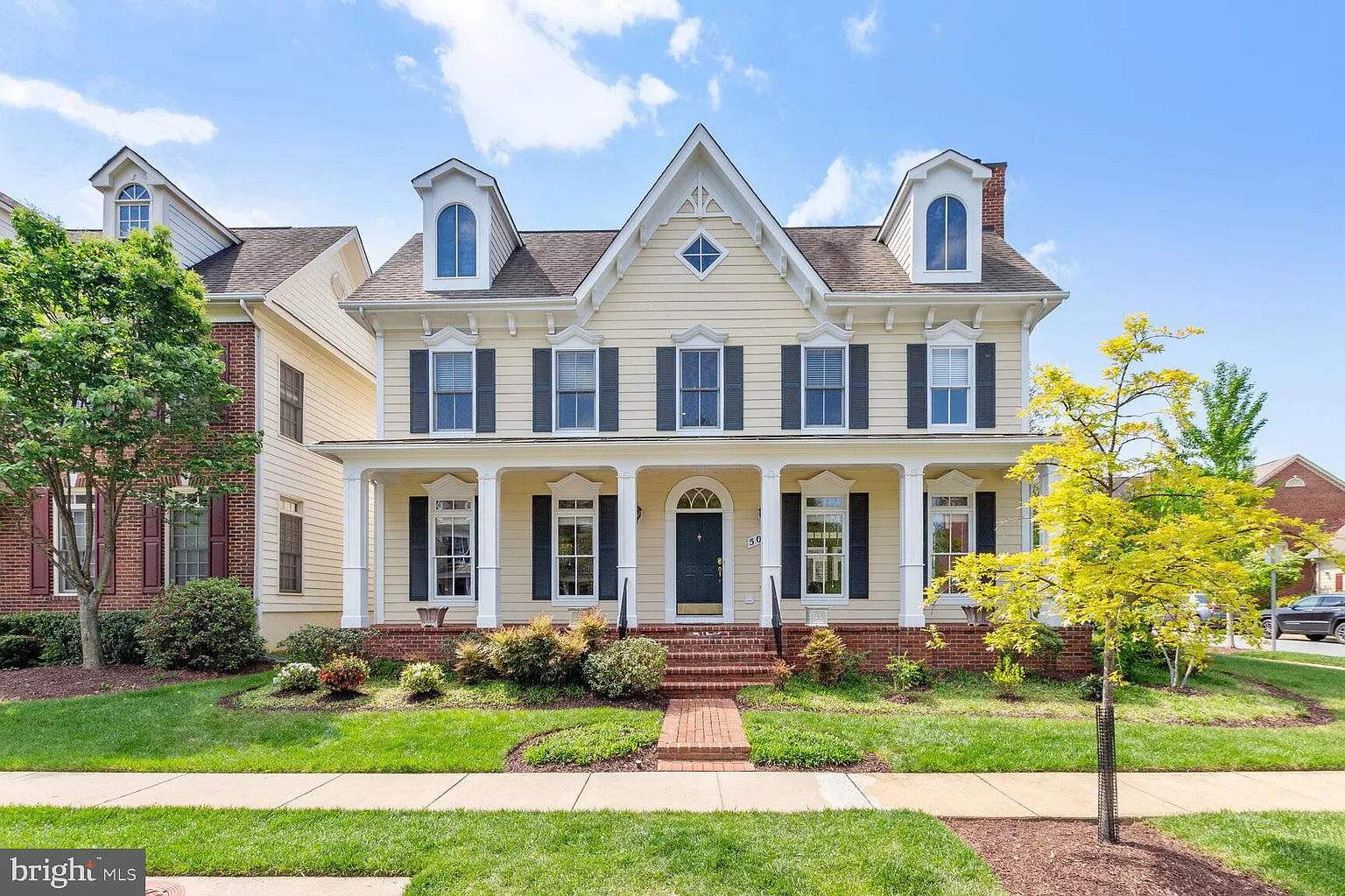502 Oak Knoll Ter photo 1