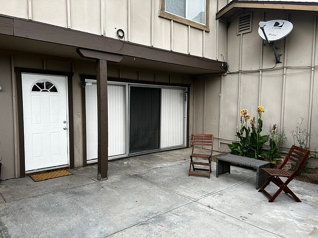1st image of 2608 Nevada Ln