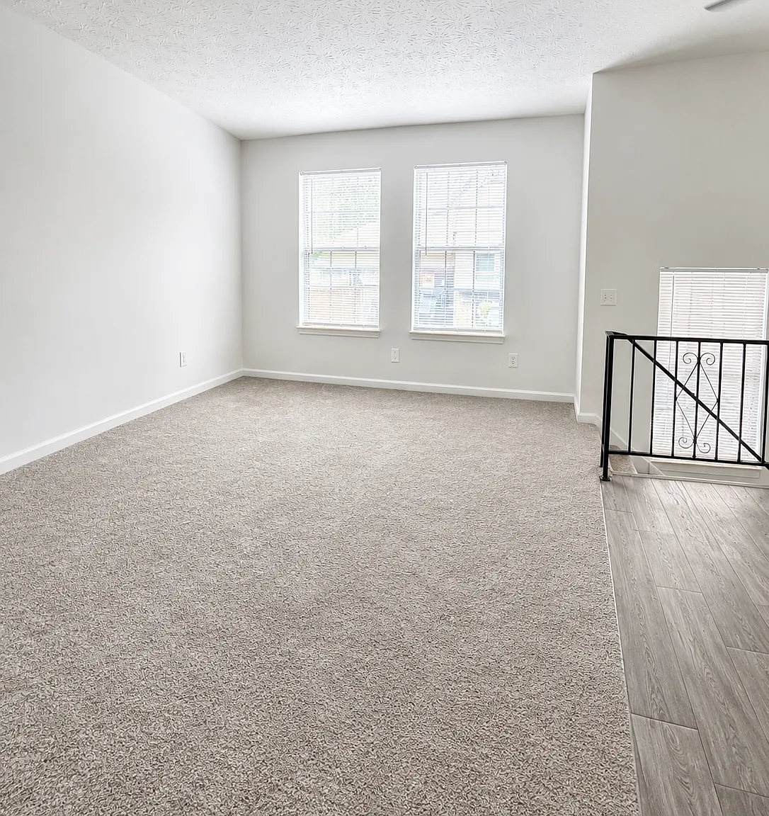 2 bed, 1200 sqft, $1,400 — Photo 2