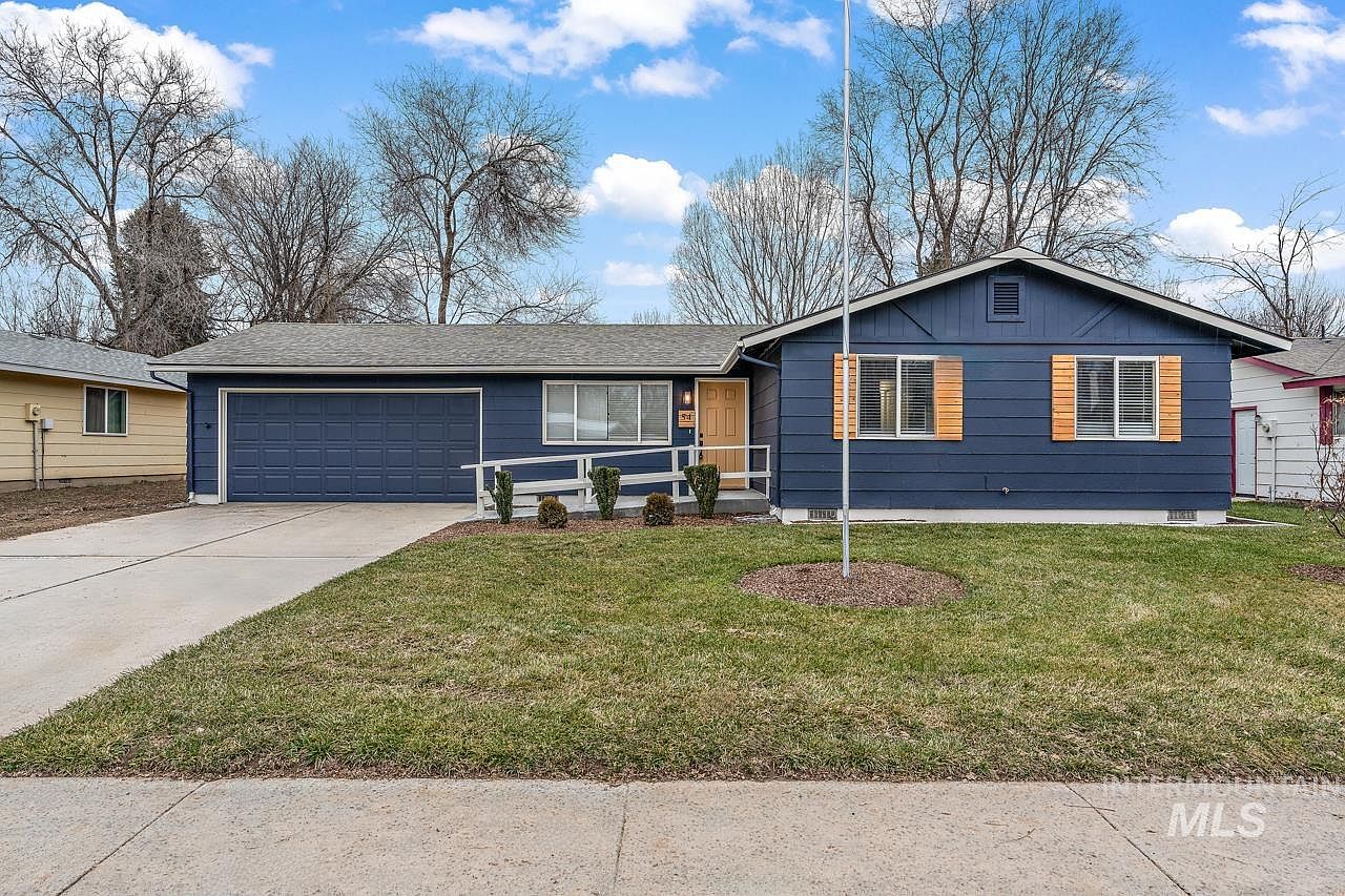 54 N Hawthorne Ct, Nampa, ID 83651 Zillow