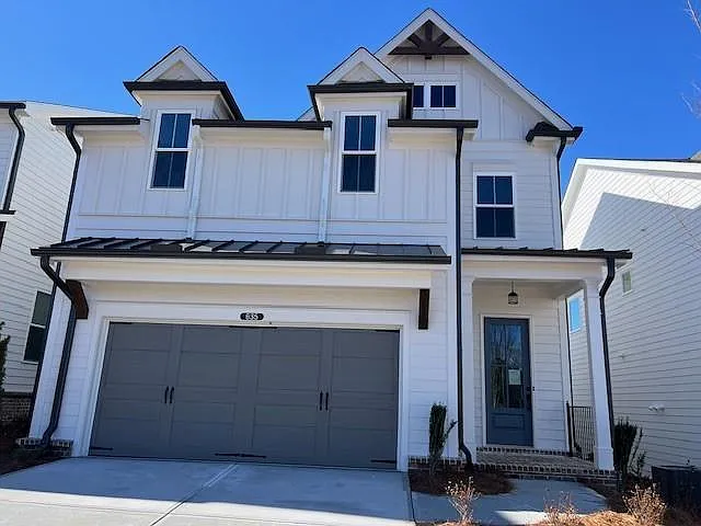 635 Skytop Dr photo 1