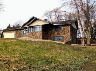 19475 660th Ave, Alden, MN 56009