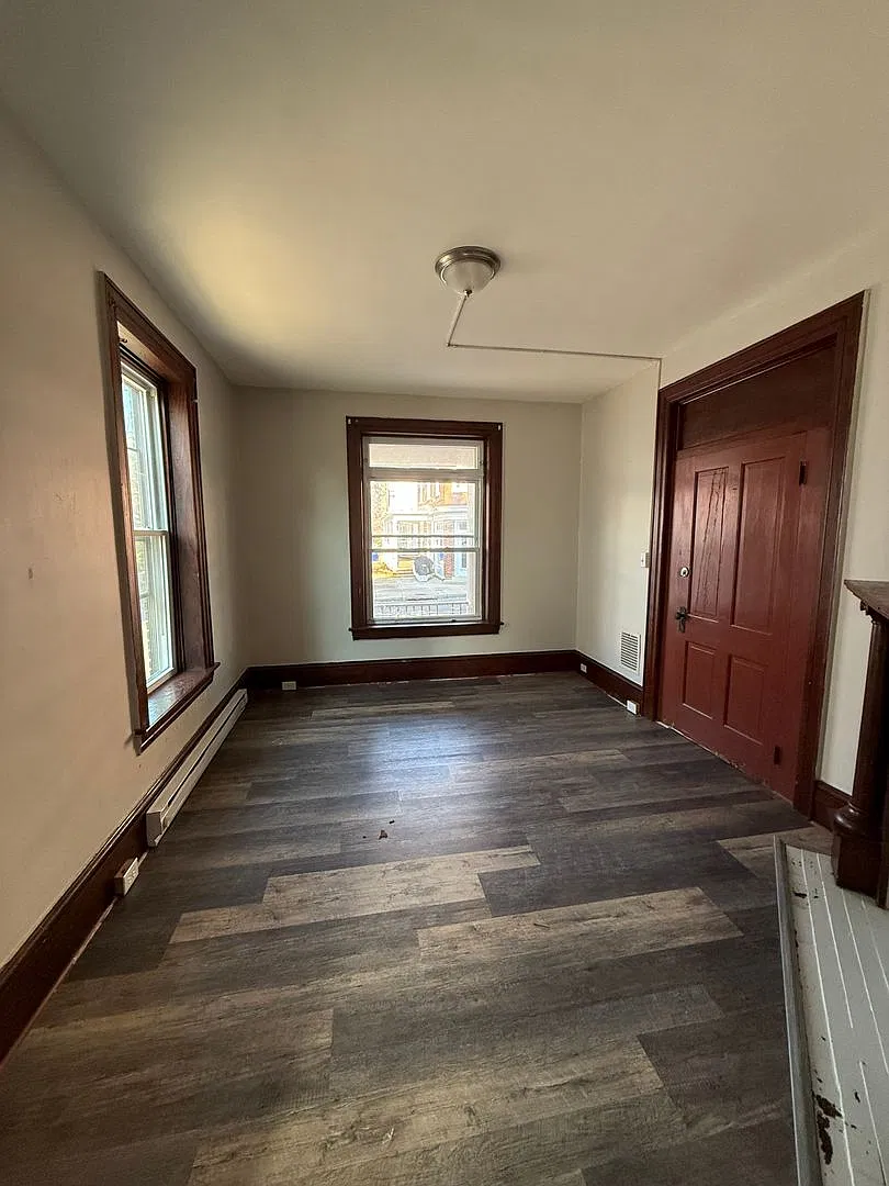 500 N. Mulberry Street — Photo 3