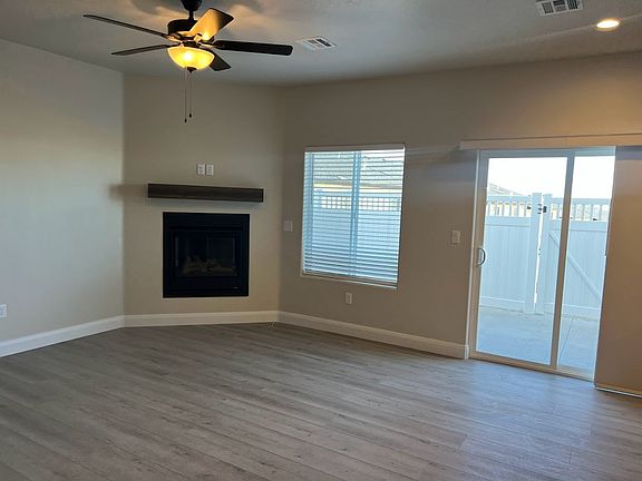5th image of 668 E Fiddlers Cove Dr #27