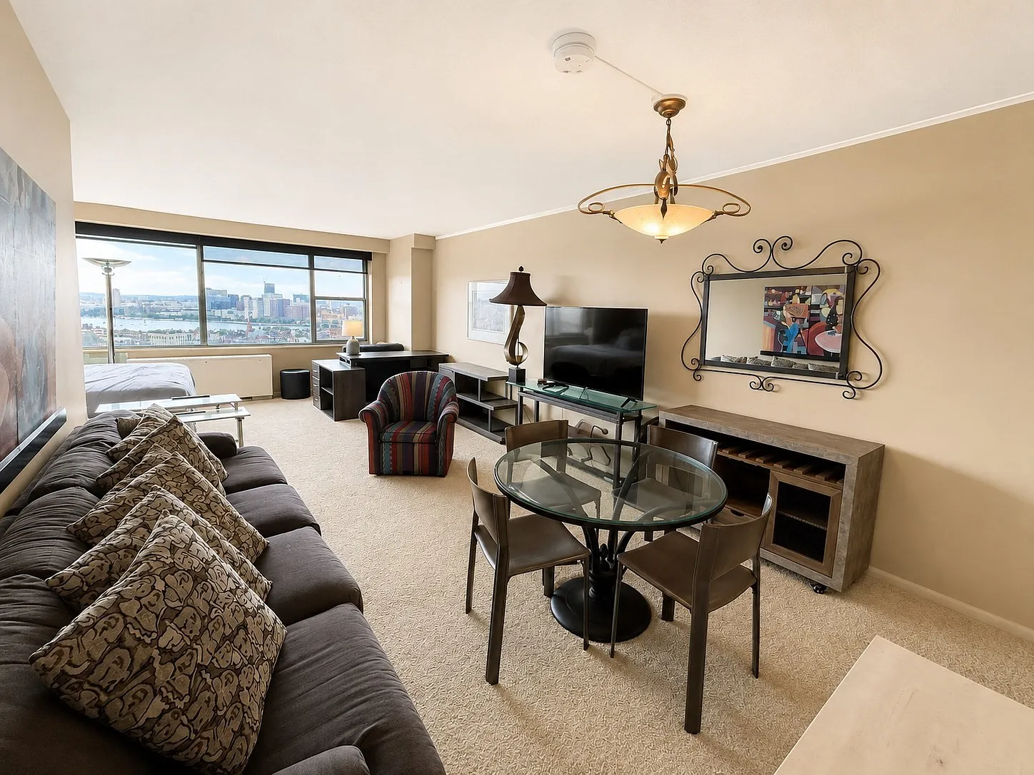 Studio, 605 sqft, $3,300 — Photo 4