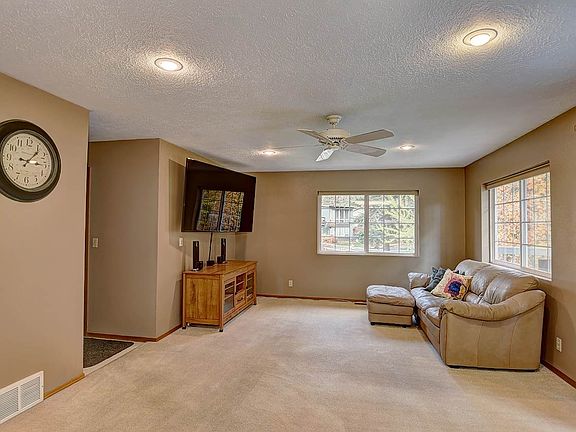 4th image of 4312 N Ely Ct