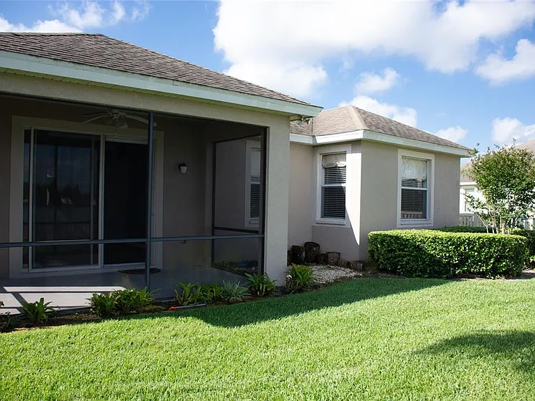 2504 Ladoga Dr — Photo 24