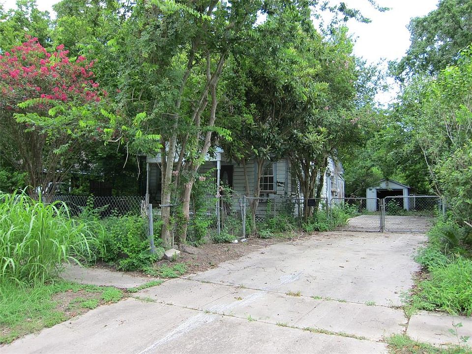 1st image of 9805 Brookshire St
