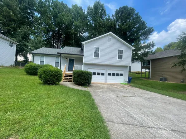 207 Campbell Dr, Dallas, GA 30132