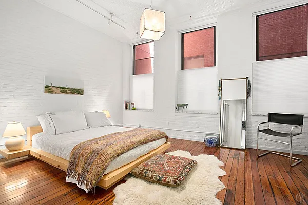 Rented by Halstead Real Estate | media 5