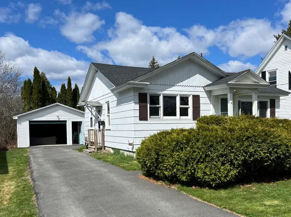 75 Mildred Ave, Bangor, ME 04401