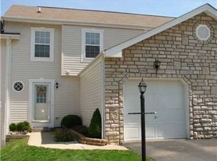 402 Pine Valley Dr, Imperial, PA 15126