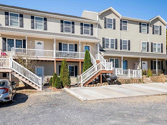 4th image of 3306 Hebron Ct