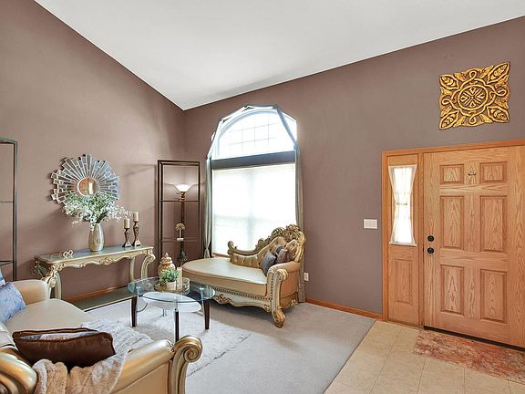 3rd image of 2905 Tanglewood DRIVE