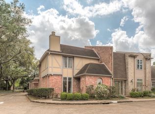 1702 S Gessner Rd, Houston, TX 77063