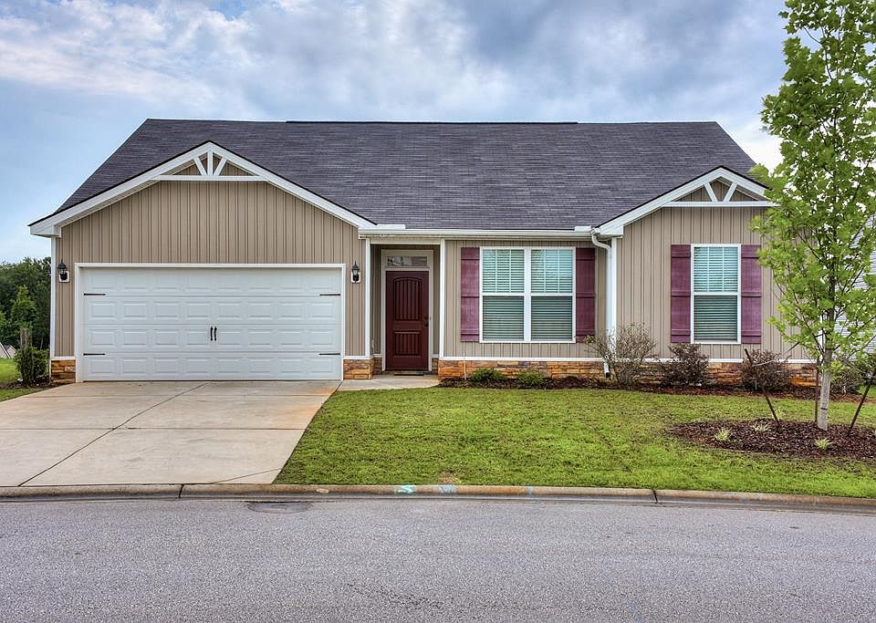 1st image of 867 Westlawn Dr