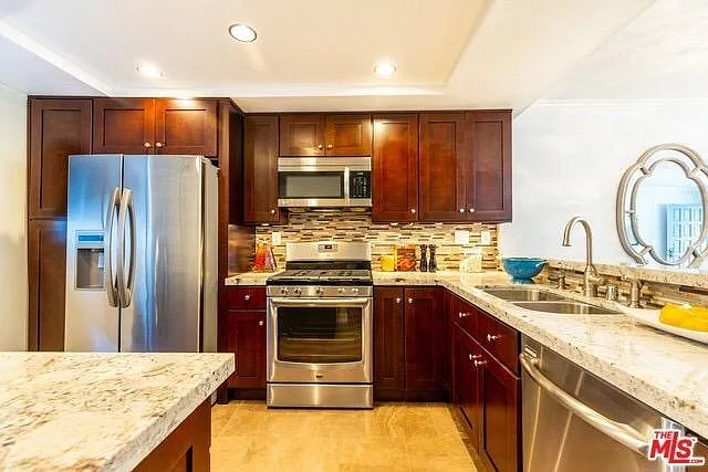 12711 Mitchell Ave #4 — Photo 10
