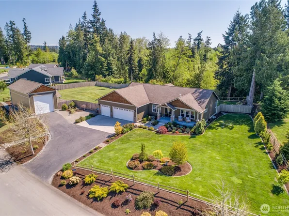38603 Benchmark Avenue NE, Hansville, WA 98340