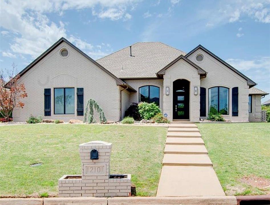 1st image of 12101 Maple Ridge Rd