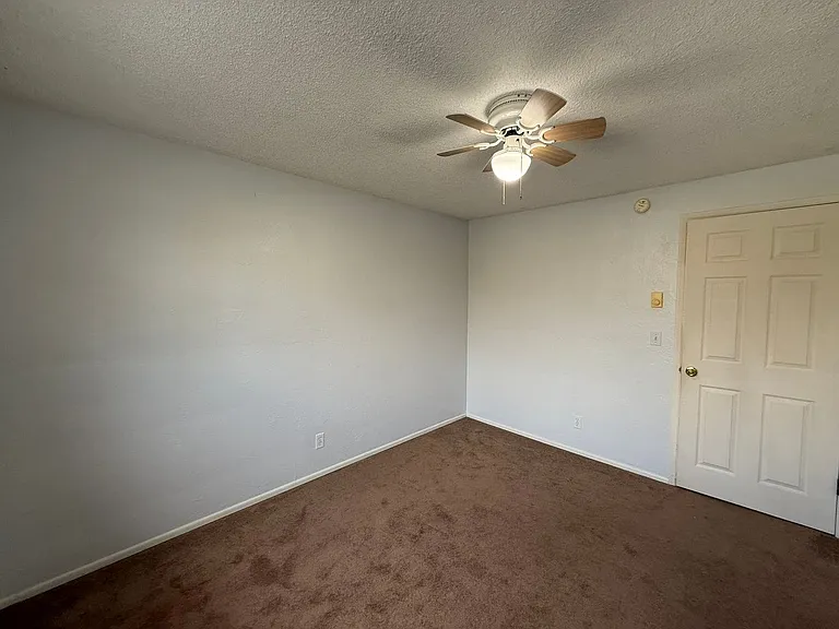 3355 Montebello Ave — Photo 19