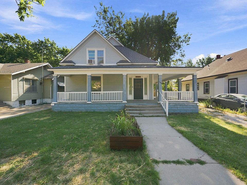 1st image of 1628 N Waco Ave