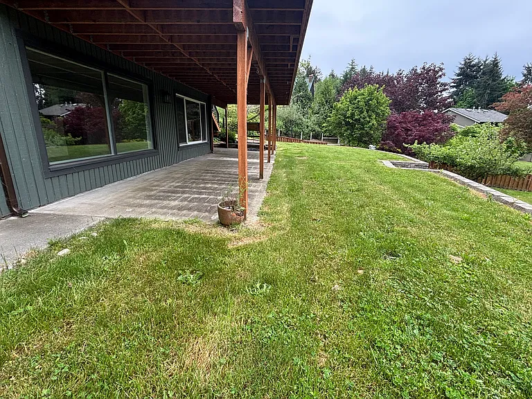 4502 E Bay Dr NW #B — Photo 13
