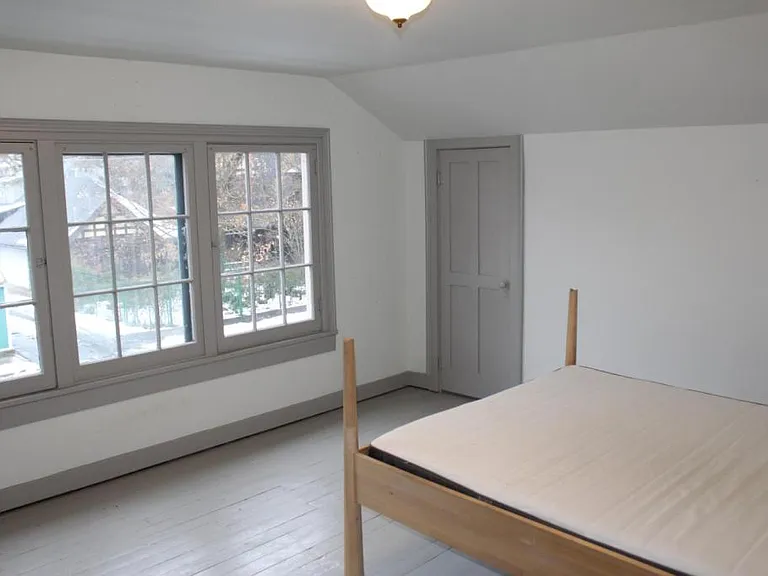 2812 N Washington St — Photo 7