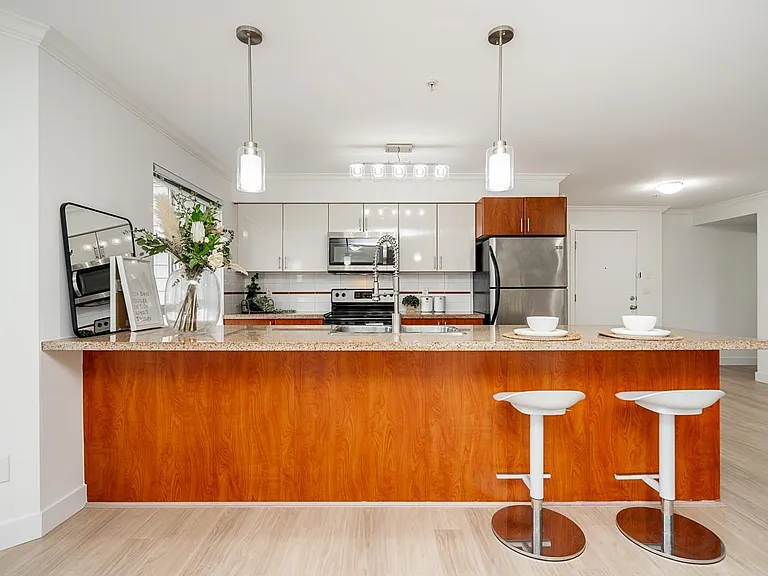 14960 102a Ave #215 — Photo 13