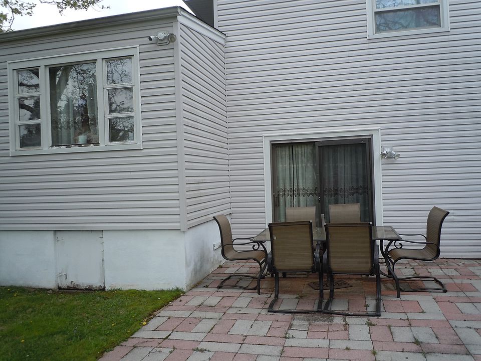 nice BBQ patio