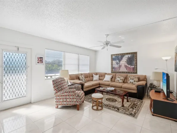 3014 Oakridge A #3014, Deerfield Beach, FL 33442