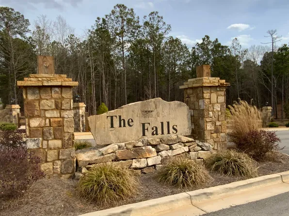 145 Falls Ln NE #83, Milledgeville, GA 31061