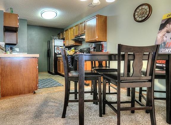 Dining Room/Kitchen